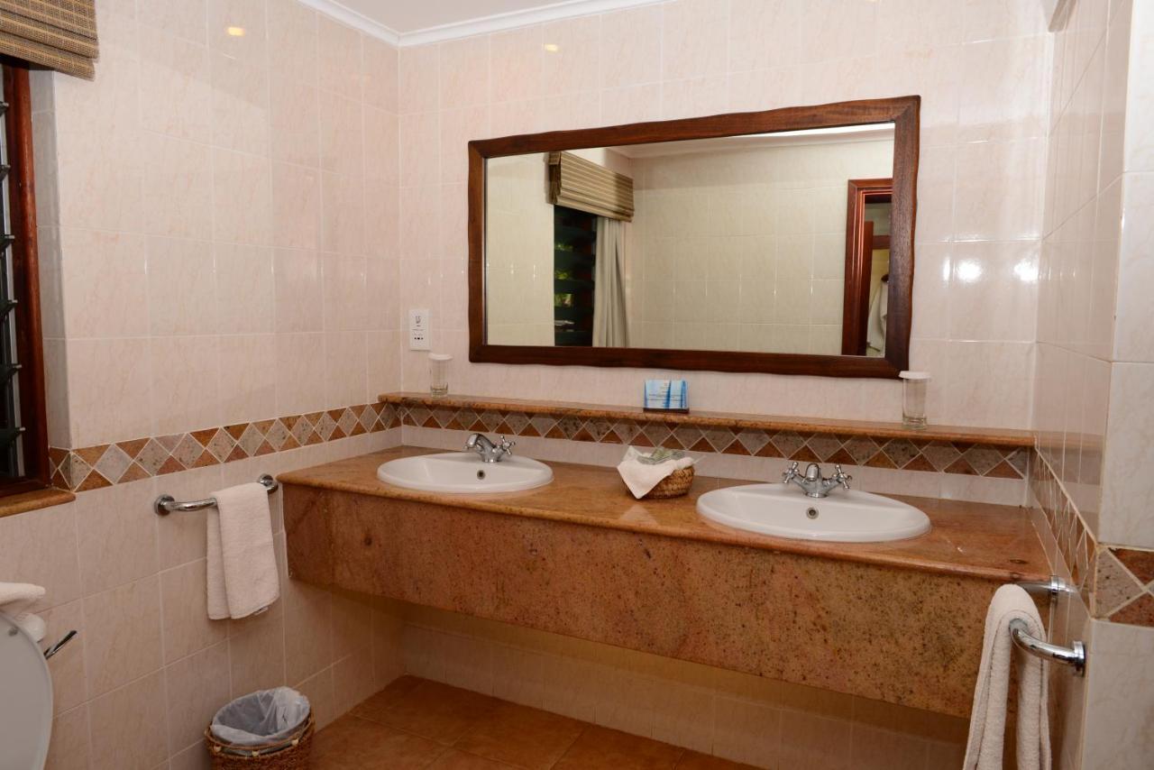 Kilaguni Serena Safari Lodge Tsavo Bagian luar foto